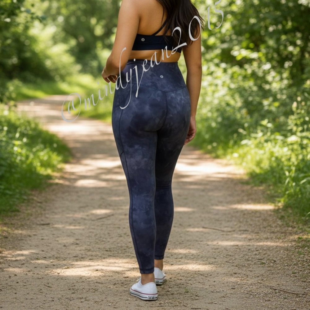 Lululemon Align Pant 25" *Diamond Dye
Diamond Dye Asphalt Grey True Navy size 14
